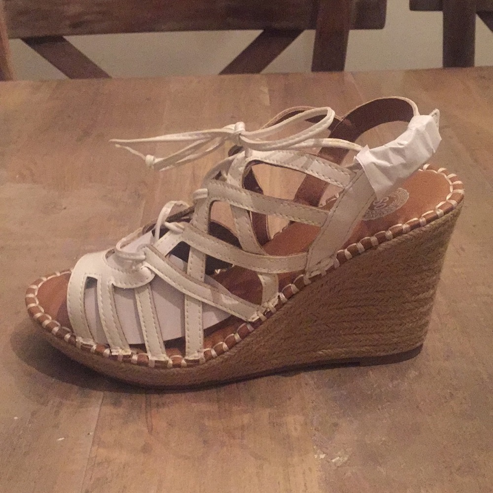 Sandals / wedges